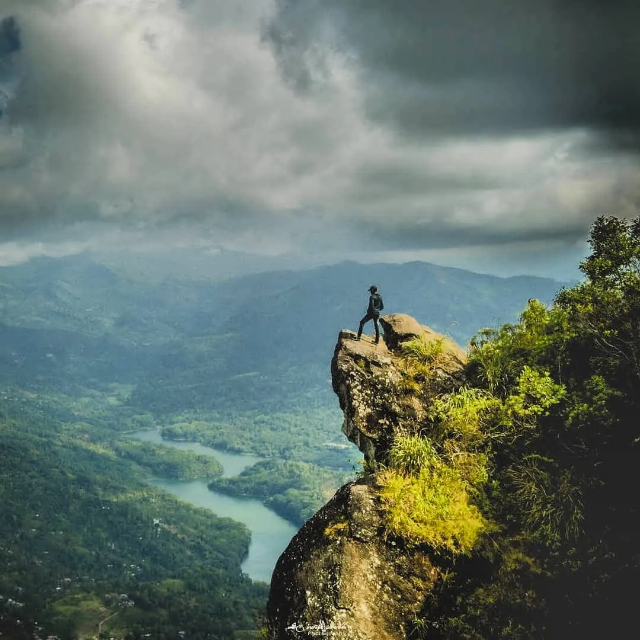 Peacock Hill i Pussellawa. - Doragala | Secret World Trip Planner