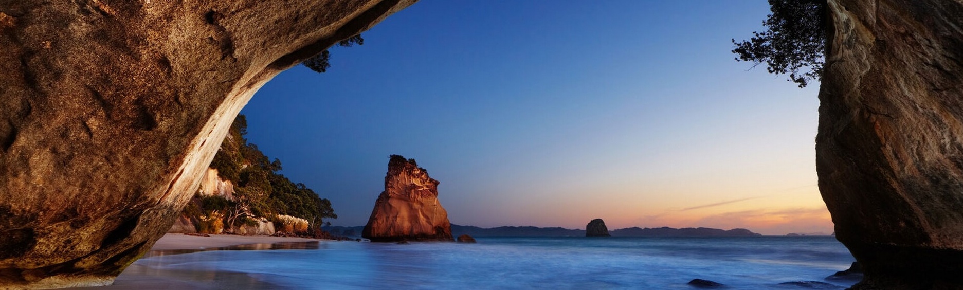 La Catedral de Nueva Zelanda es uno de los sitios que hay que visitar... — Cathedral Cove