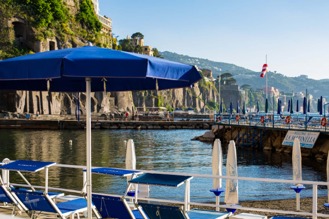 Spiaggia La Marinella - Spiaggia La Marinella | Secret World Trip Planner