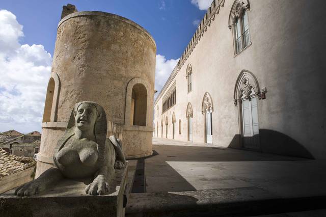 唐纳福加塔城堡 - Donnafugata | Secret World Trip Planner