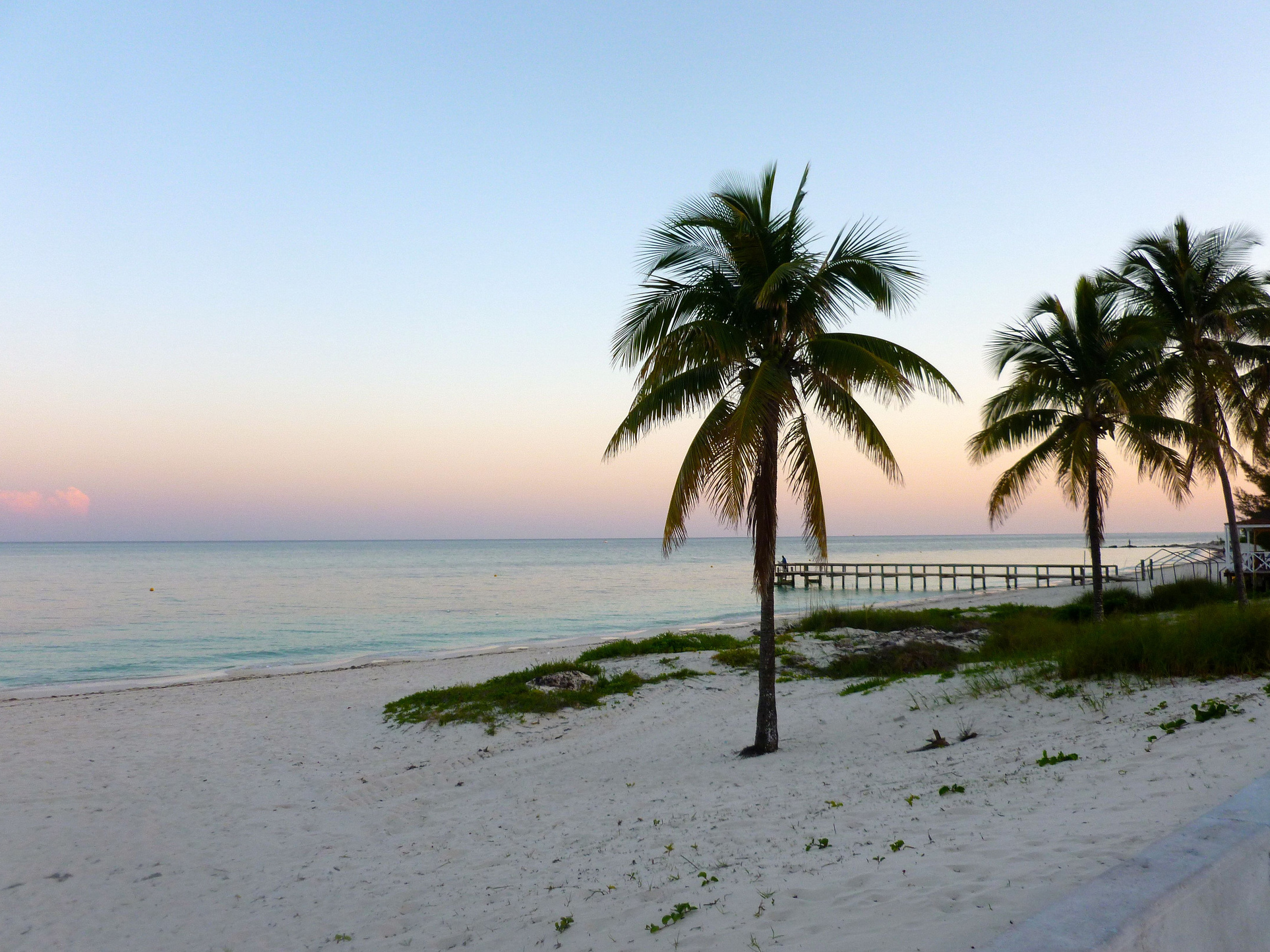 Bahamas: The park at Taino Beach - Taino Beach | Secret World Trip Planner