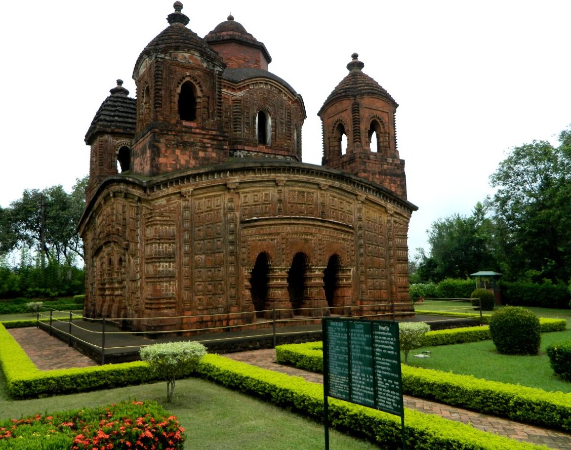 Shyam Rai temple - Bishnupur | Secret World Trip Planner