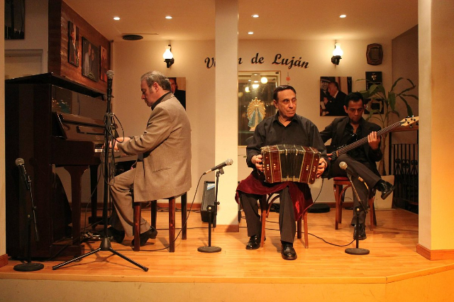 LA CUMPARSITA Dinner & Tango Show. - Montevideo | Secret World Trip Planner