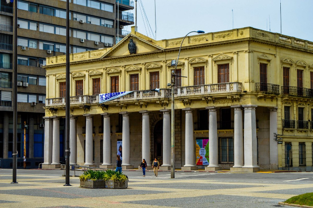 Palacio Estevez | Museo de la Casa de Gobierno - Montevideo | Secret World Trip Planner