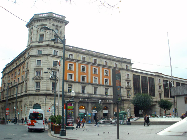 Estación de Abando - Bilbao | Secret World Trip Planner