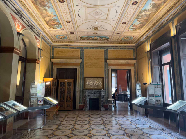 Het Athene Numismatisch Museum - Athina | Secret World Trip Planner