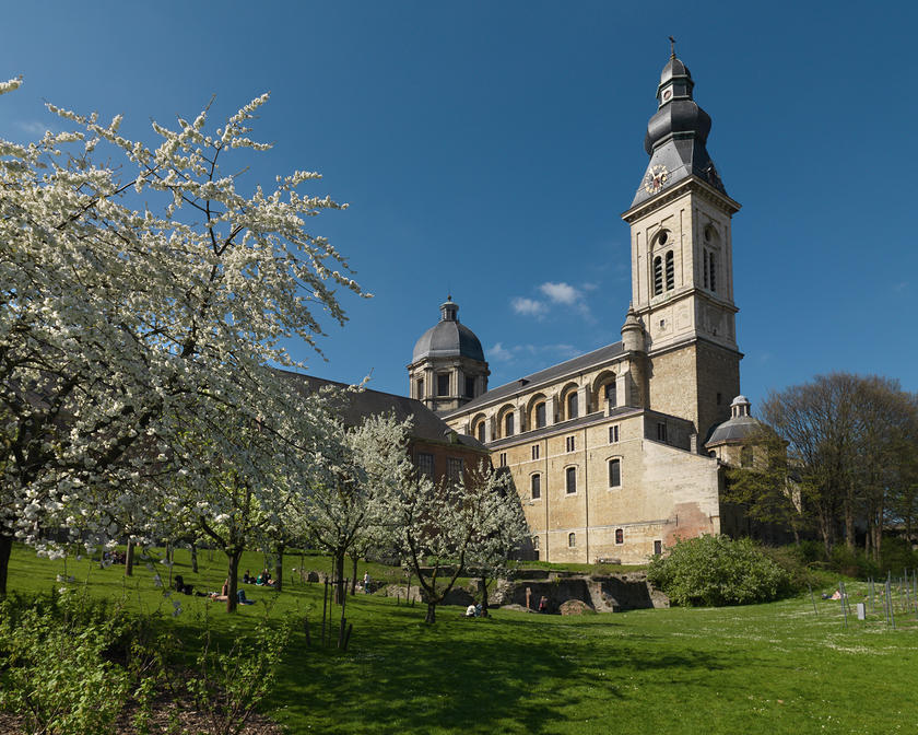 Avliyo Pyotr Abbey - Gent | Secret World Trip Planner