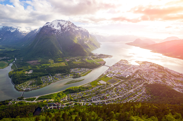 Il Fjord di Romsdal - Romsdalsfjorden | Secret World Trip Planner