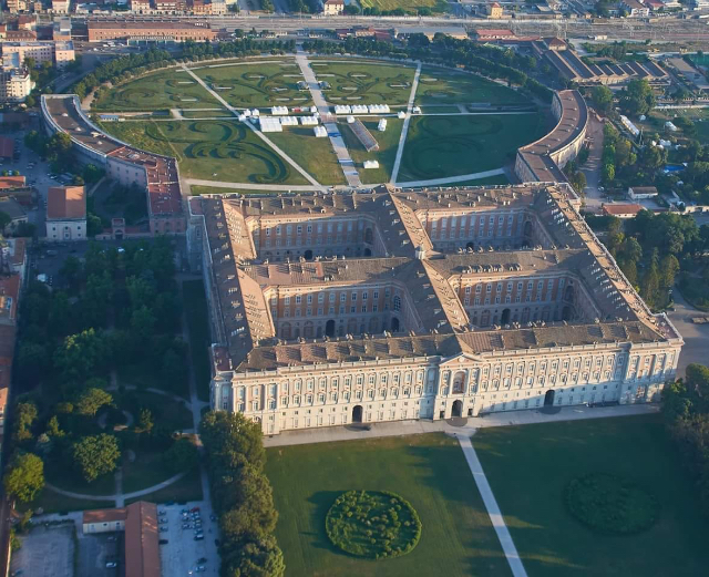 Det kongelige palads i Caserta - Caserta | Secret World Trip Planner