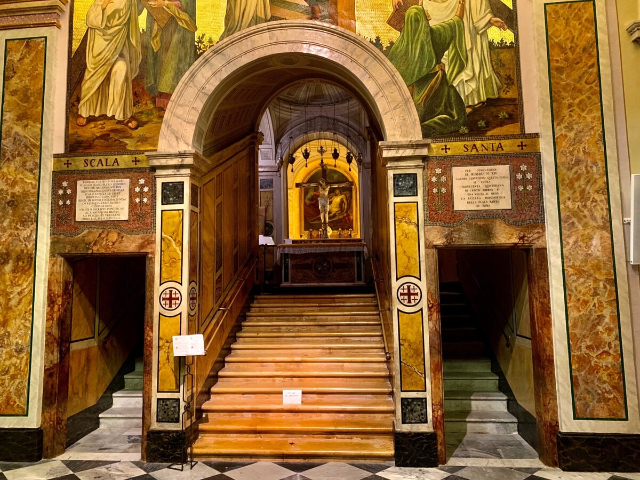 Santa Maria Salome eta Scala Santa basilika - Veroli | Secret World Trip Planner