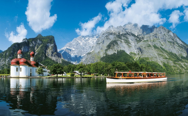 Svētā Bartolomeja baznīca pie Kēnigsas ezera - Schönau am Königssee | Secret World Trip Planner
