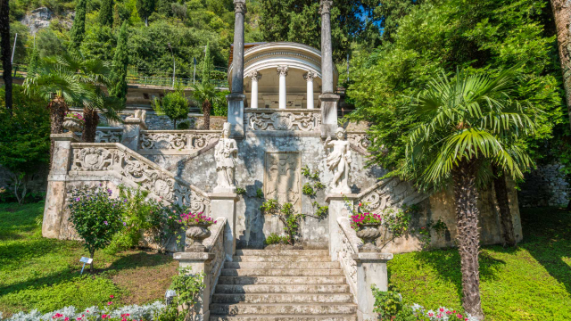 Kastil Vezio - Perledo | Secret World Trip Planner
