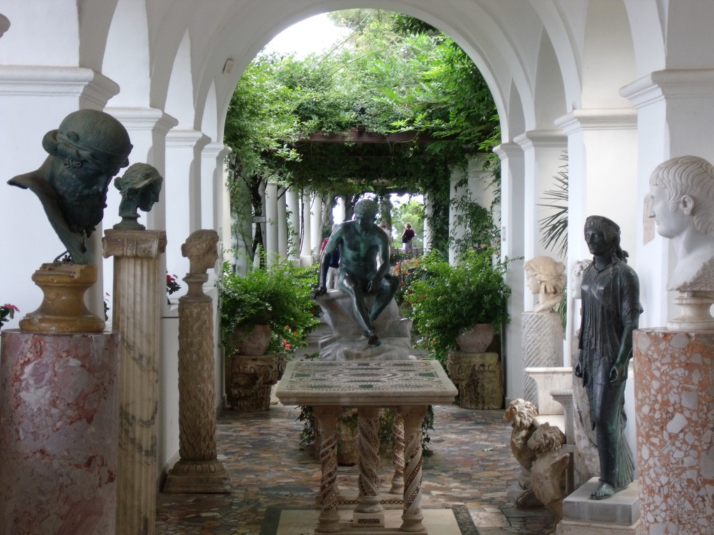 வில்லா சான் மைக்கேல் - Anacapri | Secret World Trip Planner