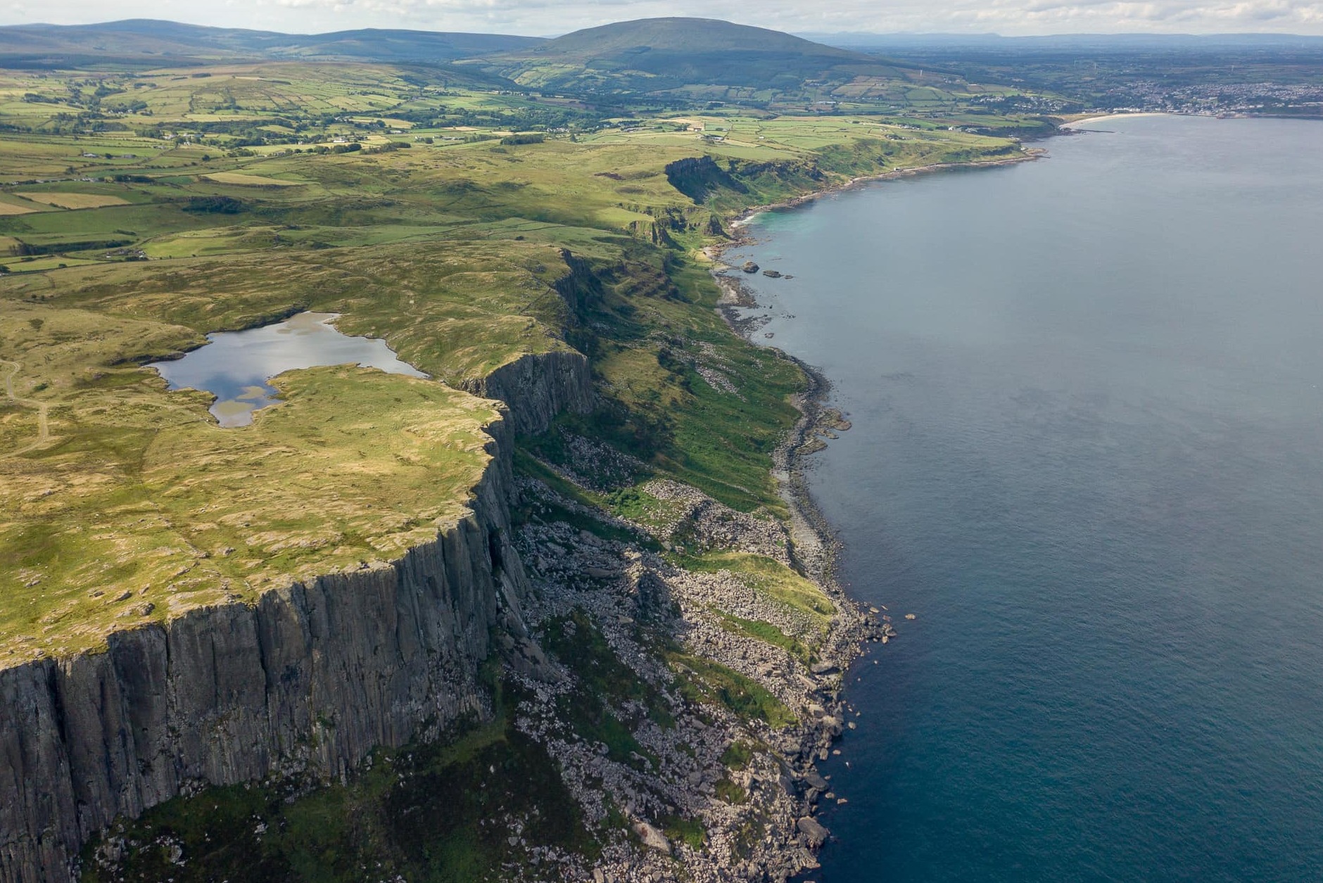 Northern Ireland | Antrim Coast,Glens and Binevenagh - 6 Coast Rd | Secret World Trip Planner