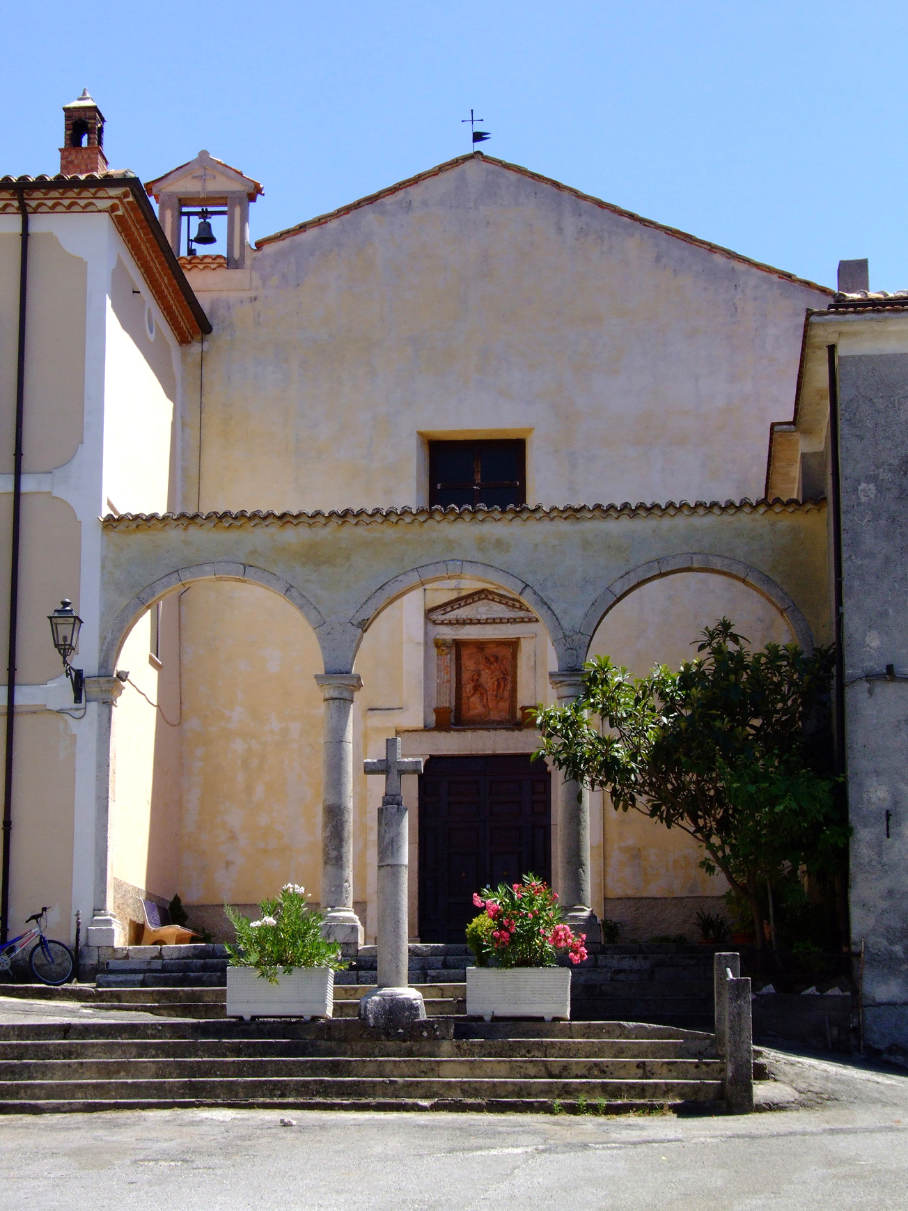 Església DE SS. Annunziata - Teggiano | Secret World Trip Planner