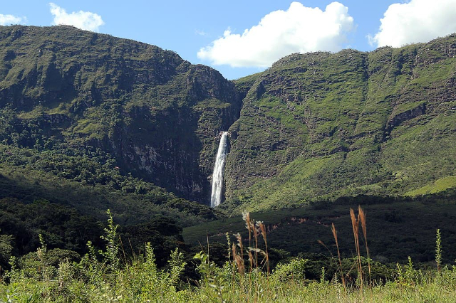 Casca D'Anta, de højeste vandfald i Brasilien - São Roque de Minas - MG | Secret World Trip Planner