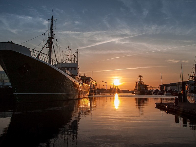 Shop window fishing port - Bremerhaven | Secret World Trip Planner