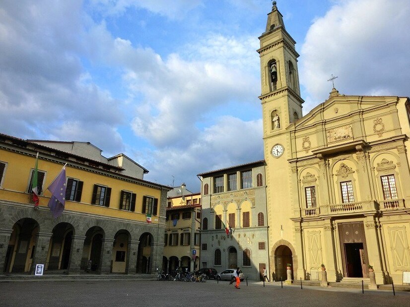 Musée d'art sacré de la collégiale de San Lorenzo - Poggio San Marco | Secret World Trip Planner