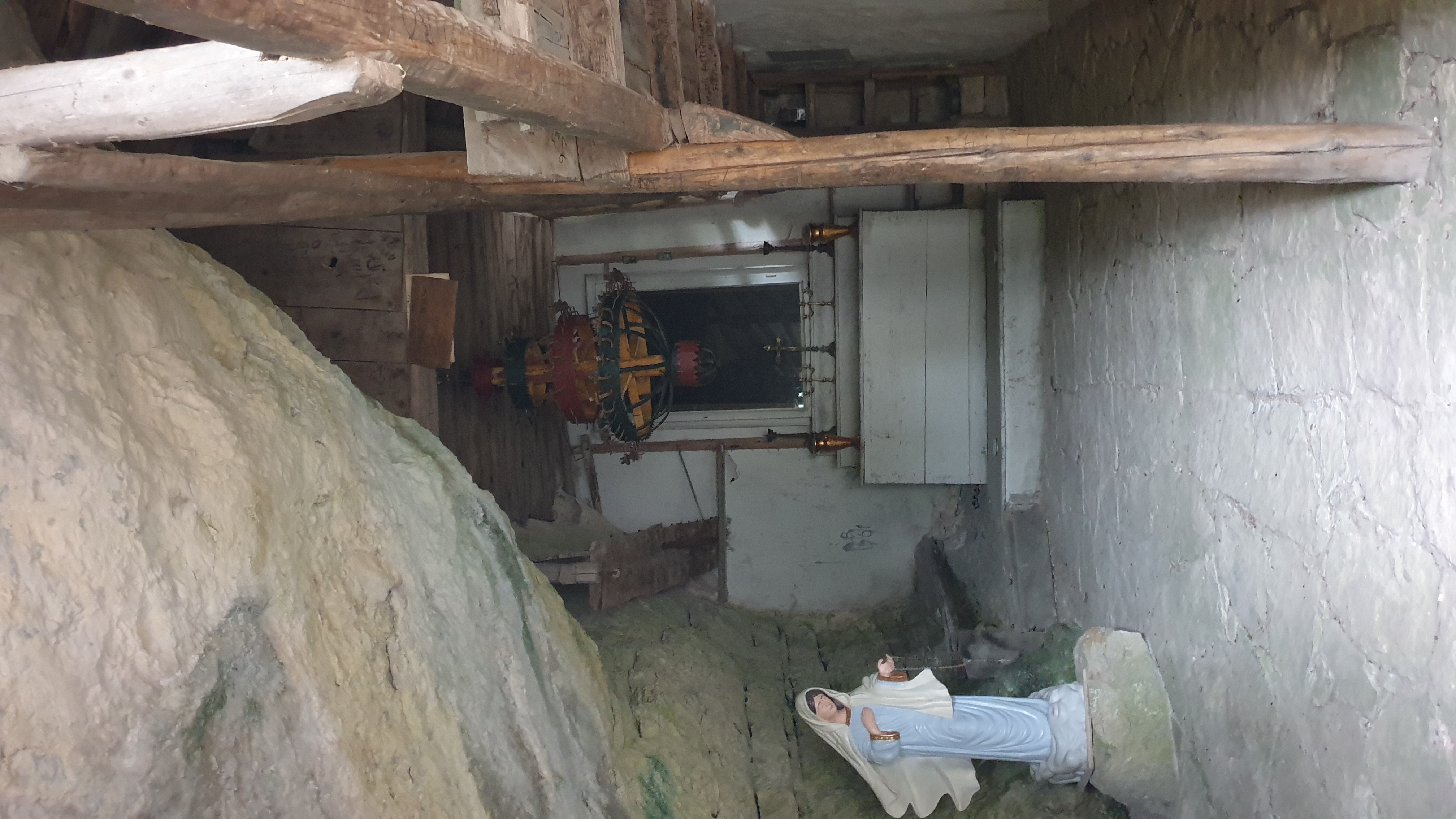 Capracotta-een dorp tussen de hoogste pieken van de Apennijnen. - Capracotta | Secret World Trip Planner