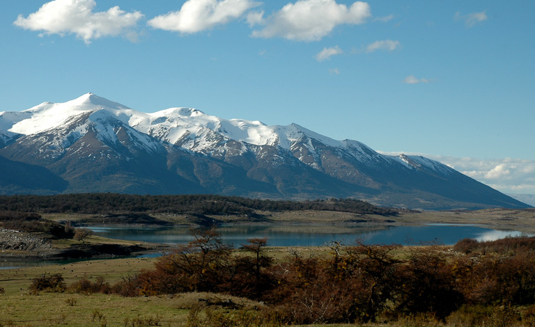Lago Roca - A glacial lake (Tierra del Fuego National Park) — Lago Roca