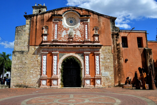 Convent ya Dominika - Santo Domingo | Secret World Trip Planner