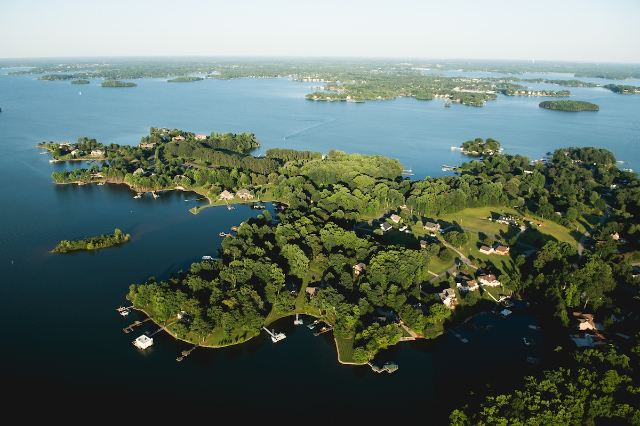 Lake Norman - lago Norman | Secret World Trip Planner