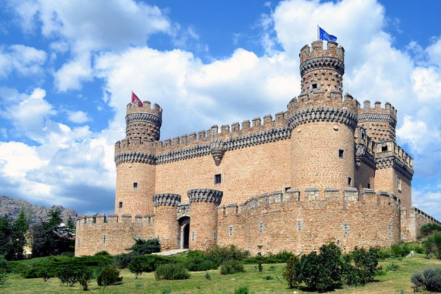 Castello di Manzanares El Real - Manzanares el Real | Secret World Trip Planner