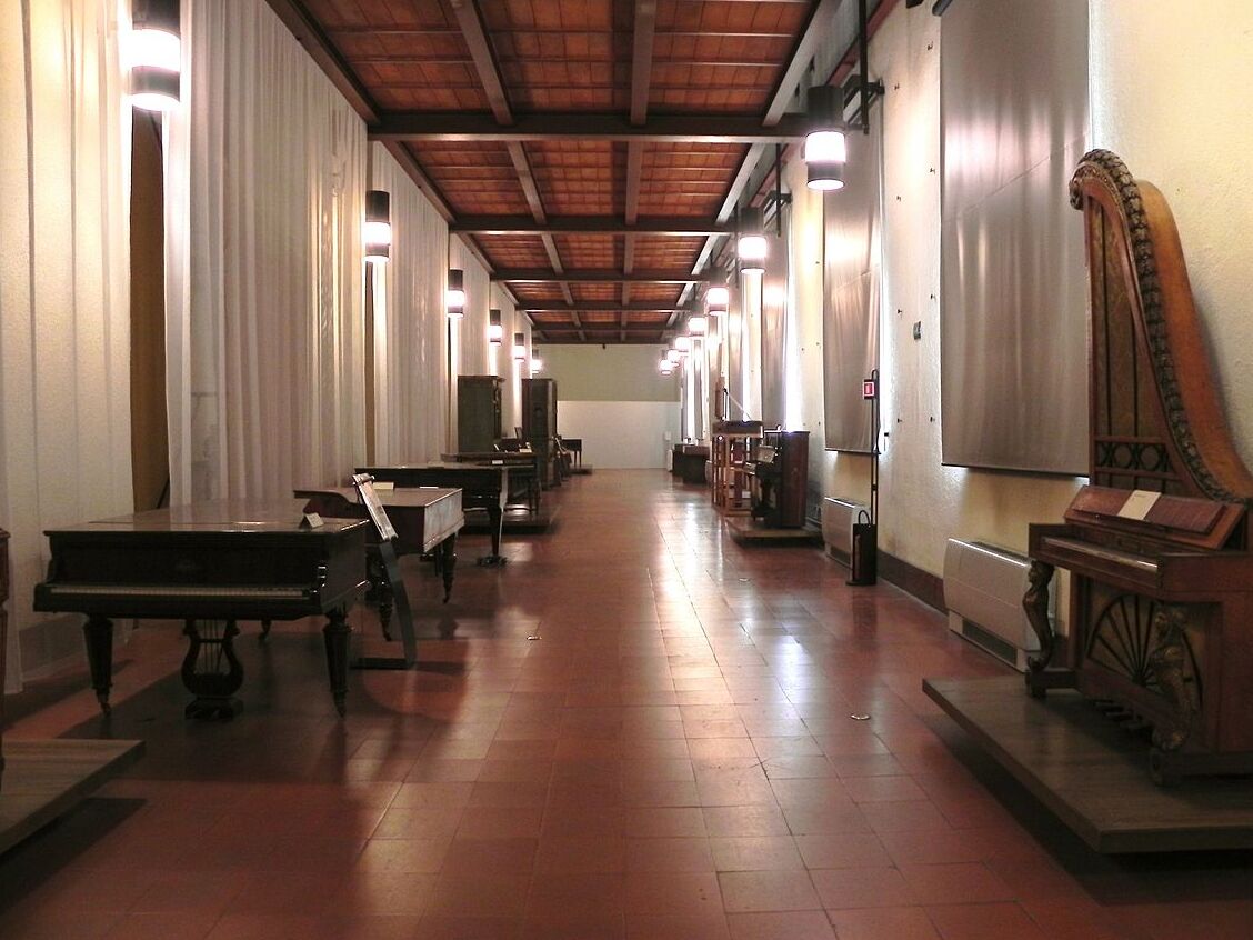 Museum of instruments musical saka Milan - Milano | Secret World Trip Planner