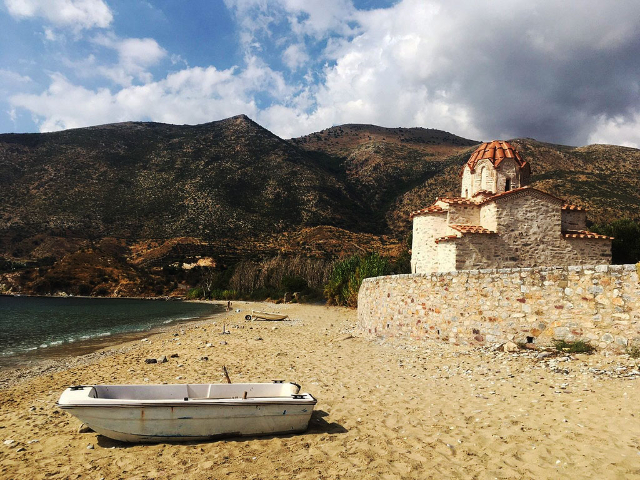 Église d'Agia Varvara - Gytheio | Secret World Trip Planner