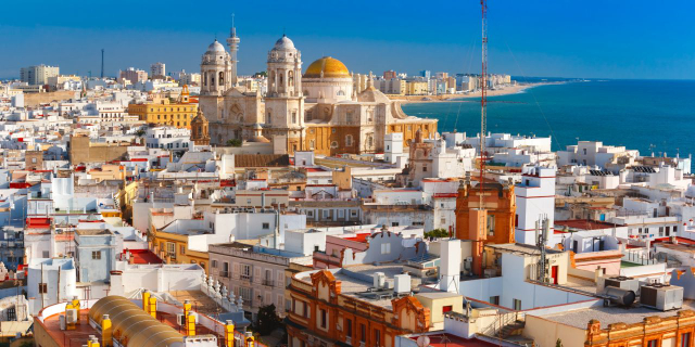 Cadiz dómkirkjan - Cádiz | Secret World Trip Planner