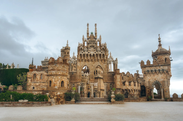 Colomares Castle - Benalmádena | Secret World Trip Planner