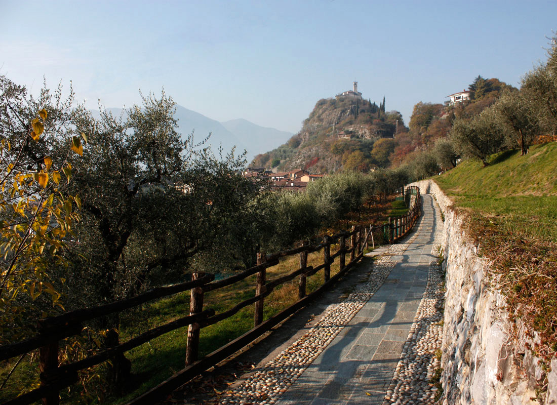 Antike Via Valeriana - Pisogne | Secret World Trip Planner