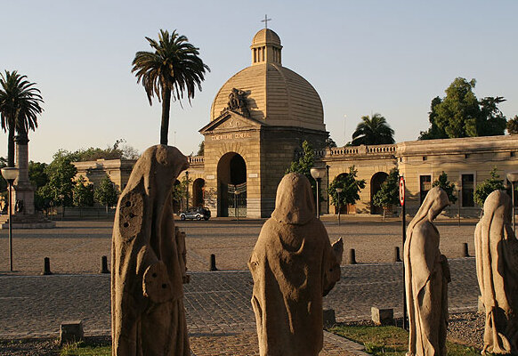 Salah satu harta tersembunyi di Santiago - Recoleta | Secret World Trip Planner
