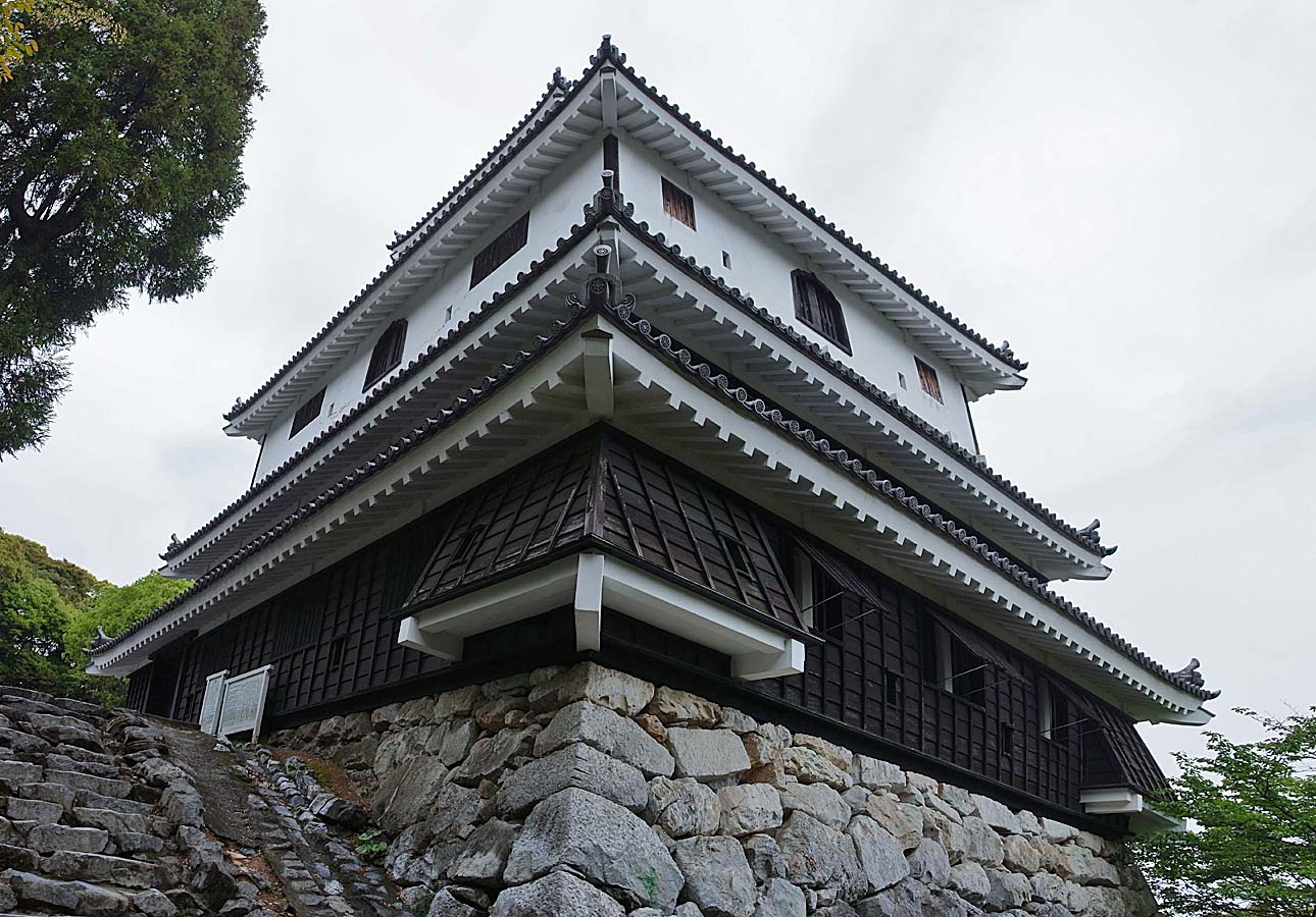 Iwakuni Castle - Iwakuni | Secret World Trip Planner