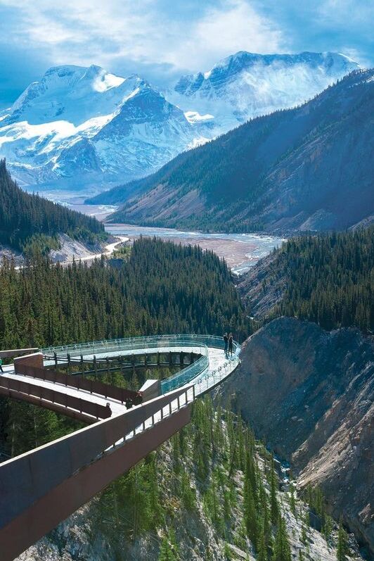 Icefields Parkway and The Beauty of Jasper National Park - Jasper | Secret World Trip Planner
