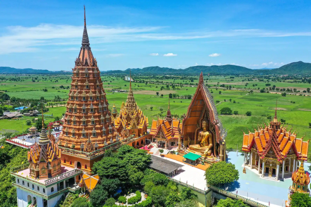 वाट थाम सुया - Tambon Krabi Noi | Secret World Trip Planner
