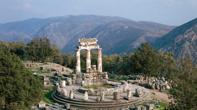 Archeologické nálezisko Delfy — Delfi