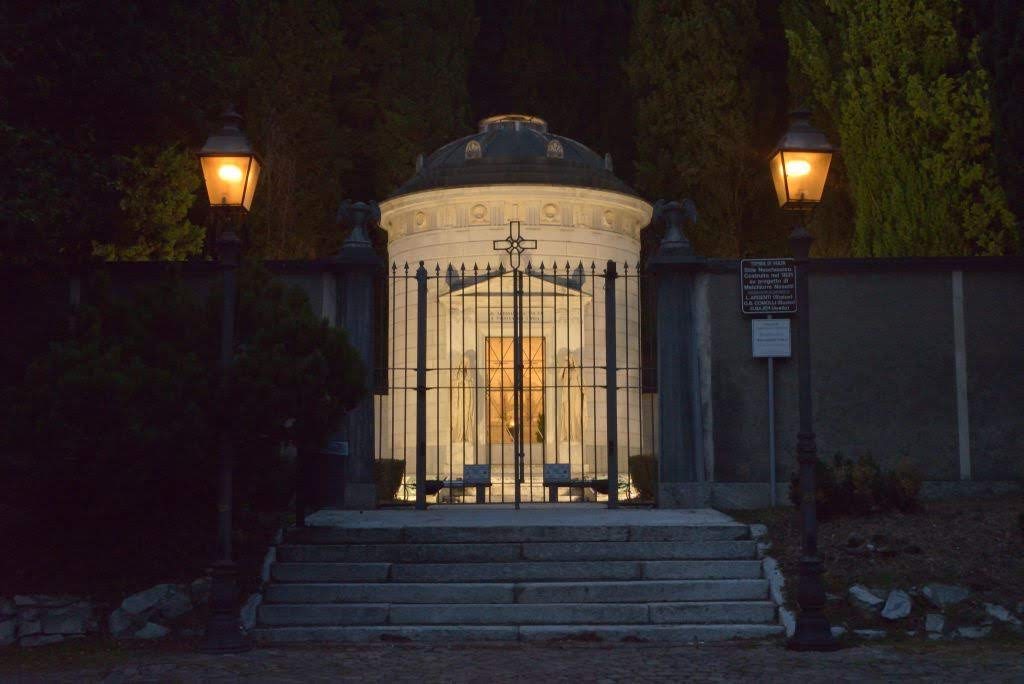 Kamino edo alessandro hilobia - Camnago Volta | Secret World Trip Planner