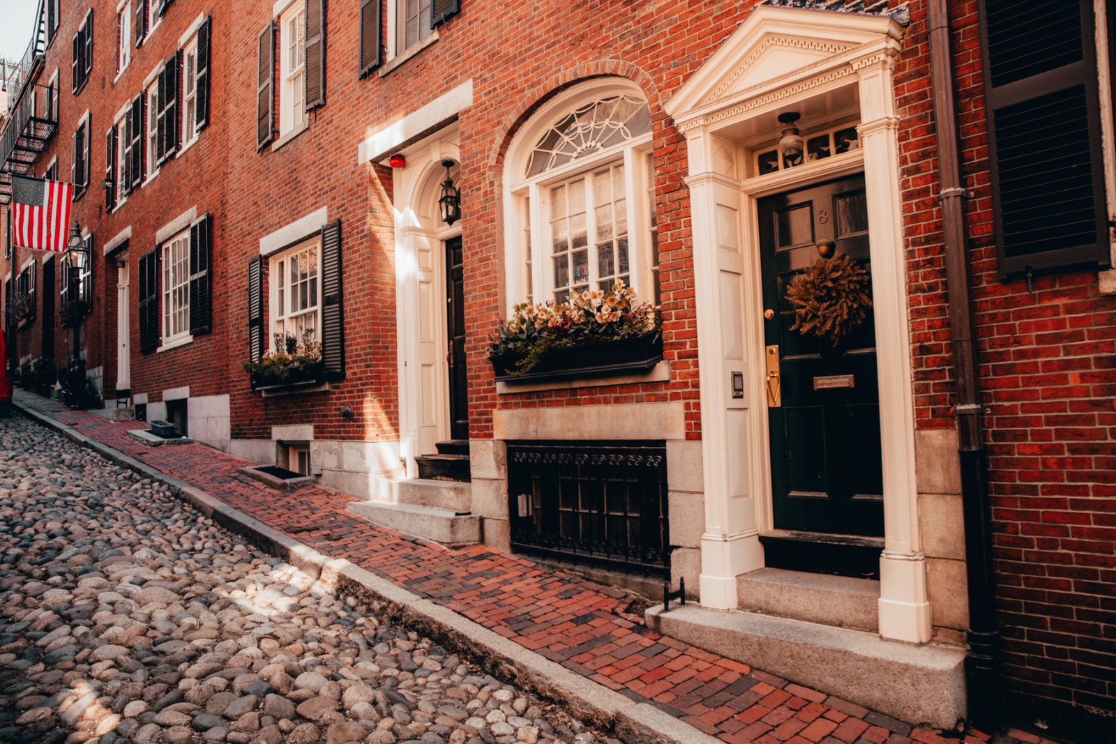 منارة هيل ، واحدة من أقدم وأكثر الأحياء الخلابة في الولايات المتحدة الأمريكية - Boston | Secret World Trip Planner