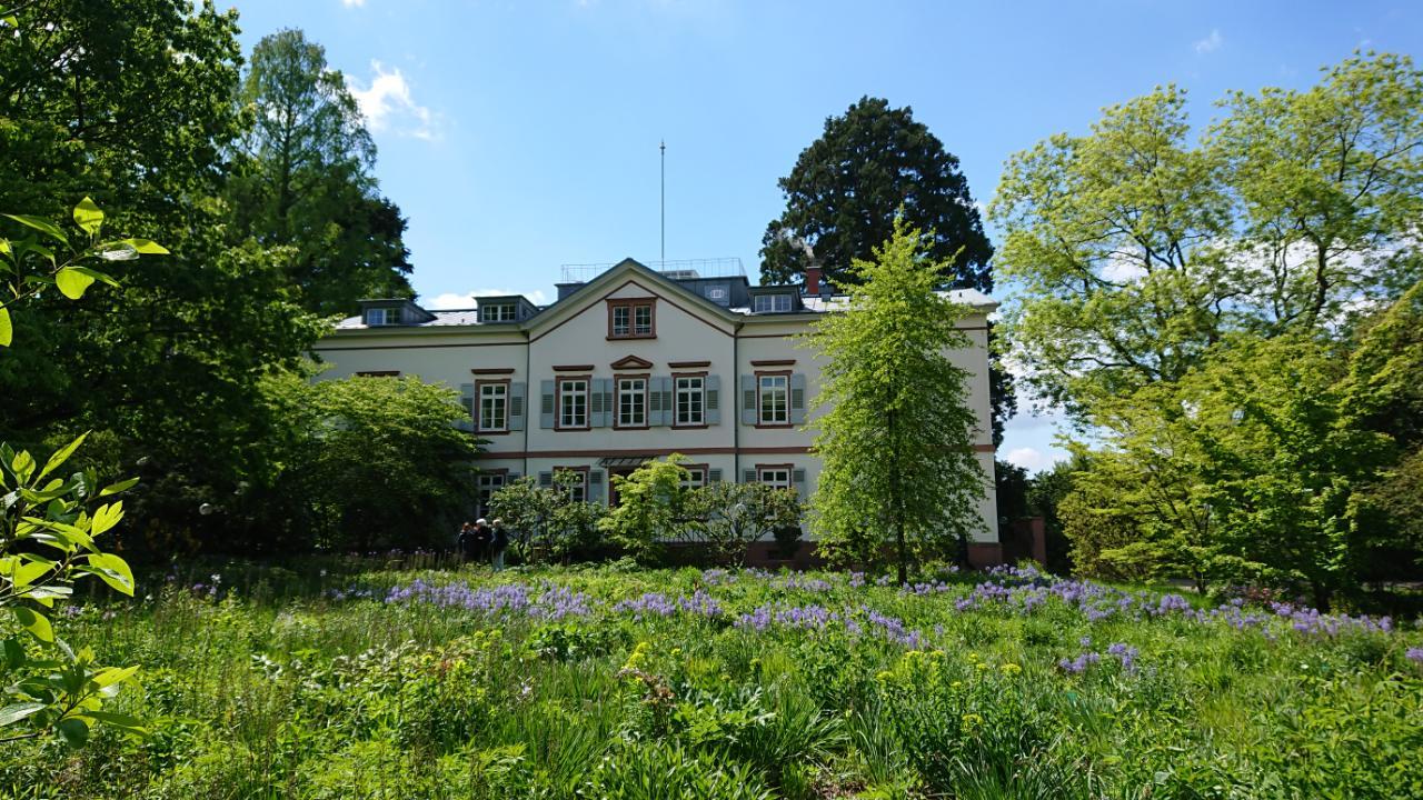 Weinheim: Hermannshof Vrt - Weinheim | Secret World Trip Planner