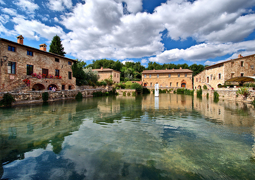 Виньони угаалгын өрөө - Bagno Vignoni | Secret World Trip Planner