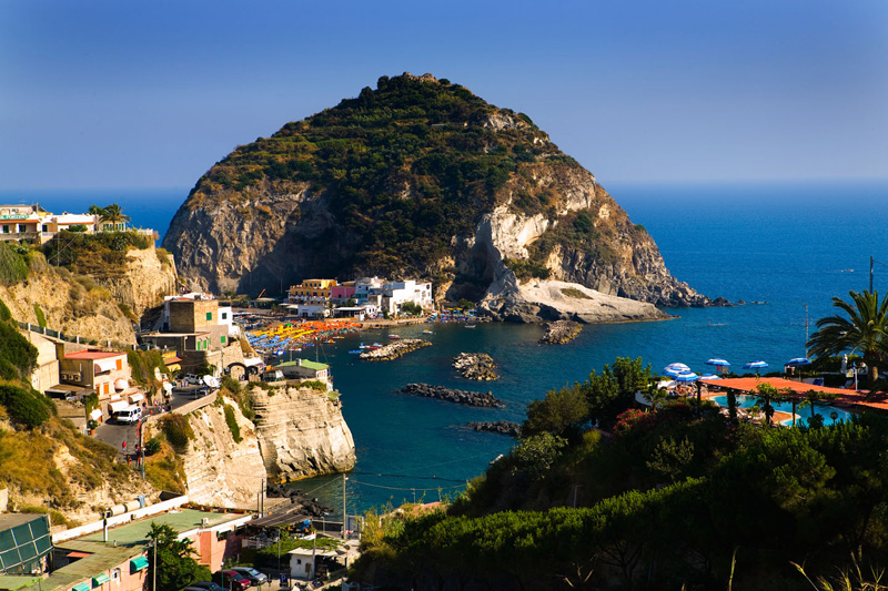 Desa Sant'Angelo d'Ischia yang Indah - Isola d'Ischia | Secret World Trip Planner