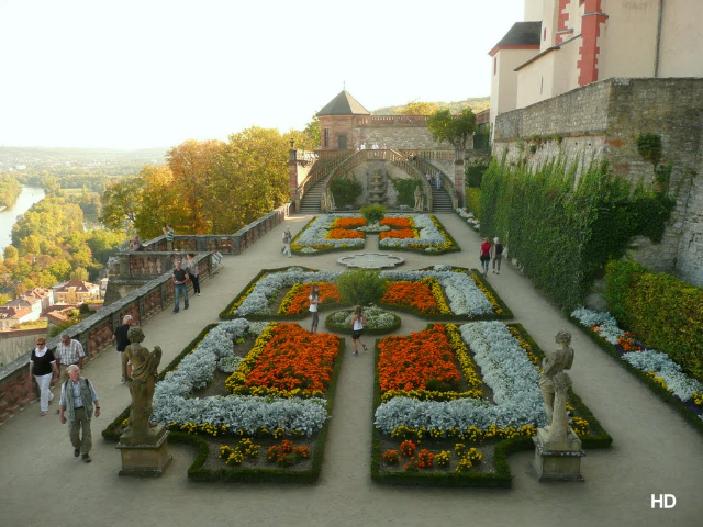 राजकुमारको बगैचा - Würzburg | Secret World Trip Planner