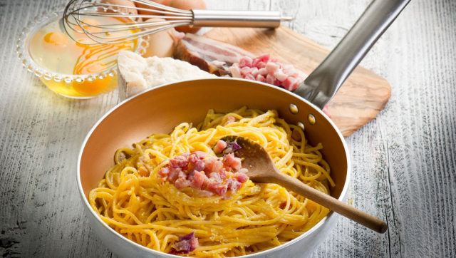 Der Ursprung der Carbonara: Eine Geschichte aus zwei Städten - Napoli | Secret World Trip Planner