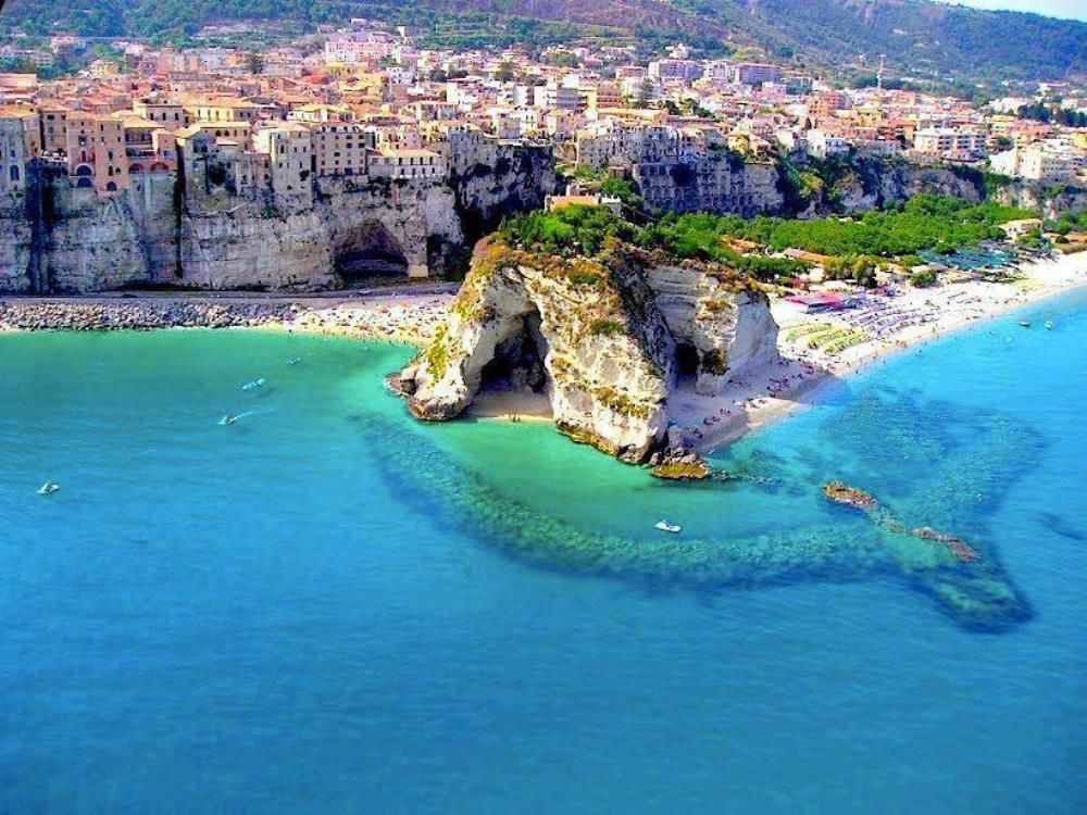 Pizzo Calabro - Pizzo VV | Secret World Trip Planner