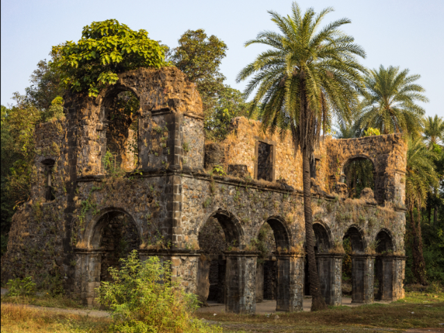 Vasai Fort - Naigaon | Secret World Trip Planner