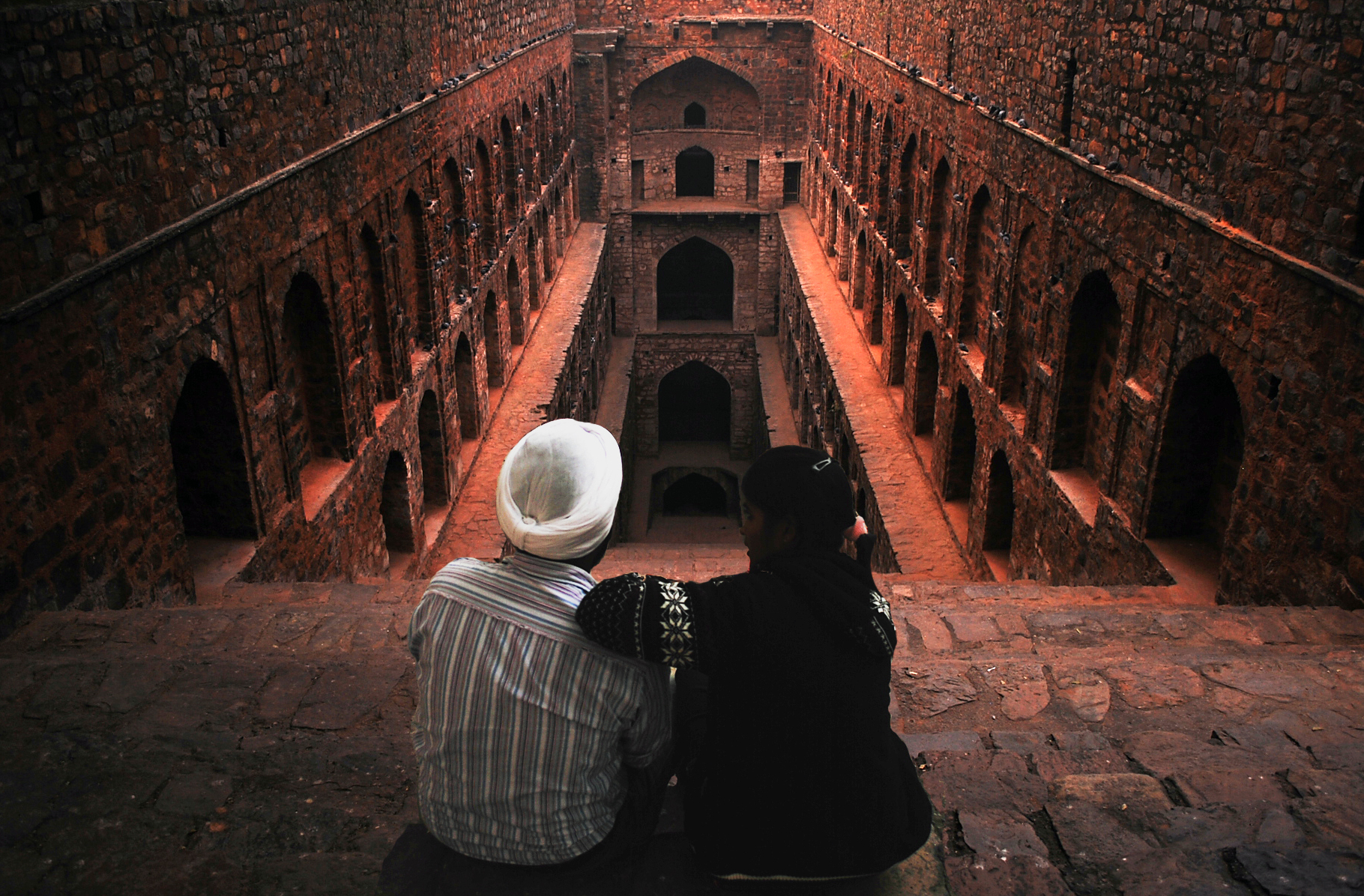 Agrasen Ki Baoli | en hjemsøgt destination - New Delhi | Secret World Trip Planner