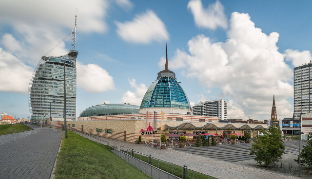 خروجی و مرکز خرید MEIN - Bremerhaven | Secret World Trip Planner