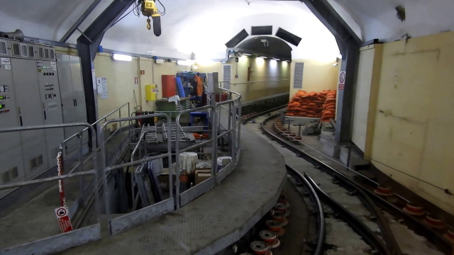 Ascensor Castello D'Albertis - Montegalletto - Genova | Secret World Trip Planner