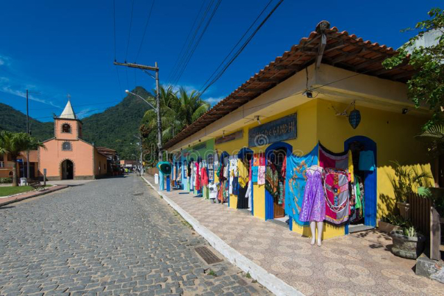 Mercato degli Artigiani di Abraao - Angra dos Reis - RJ | Secret World Trip Planner